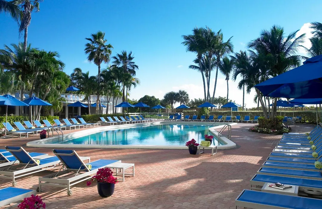 Radisson Resort Miami Beach-1